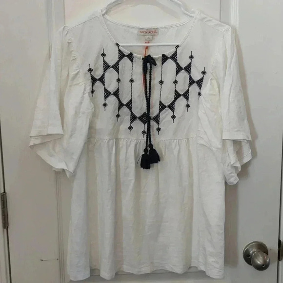 Knox Rose women's flutter short sleeve top - Picture 3 of 7